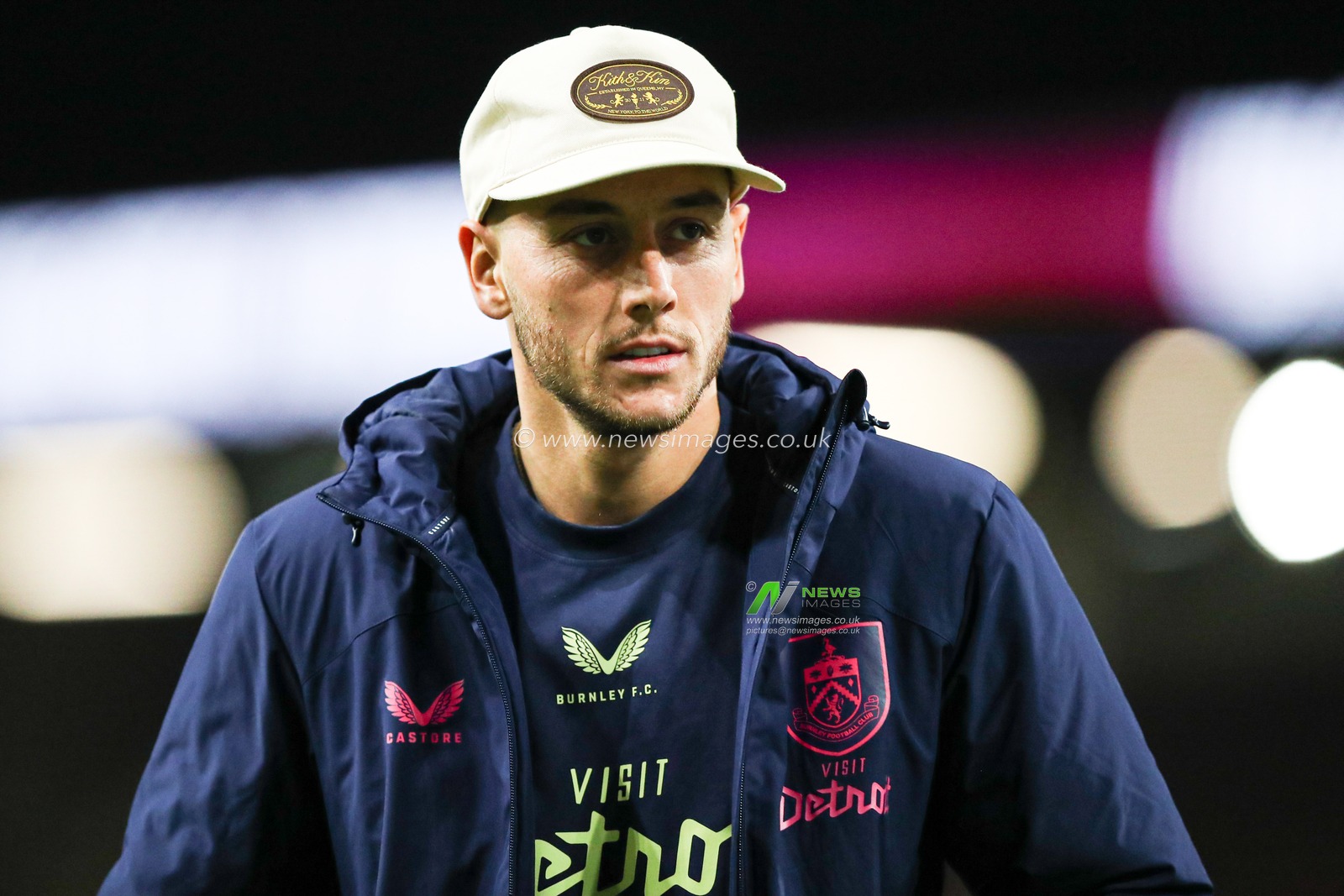 Josh Brownhill of Burnley arrives in ground before the Sky Bet Championship match Burnley vs Sheffield Wednesday at Turf Moor, Burnley, United Kingdom, 21st February 2025

(Photo by Jorge Horsted/News Images)
