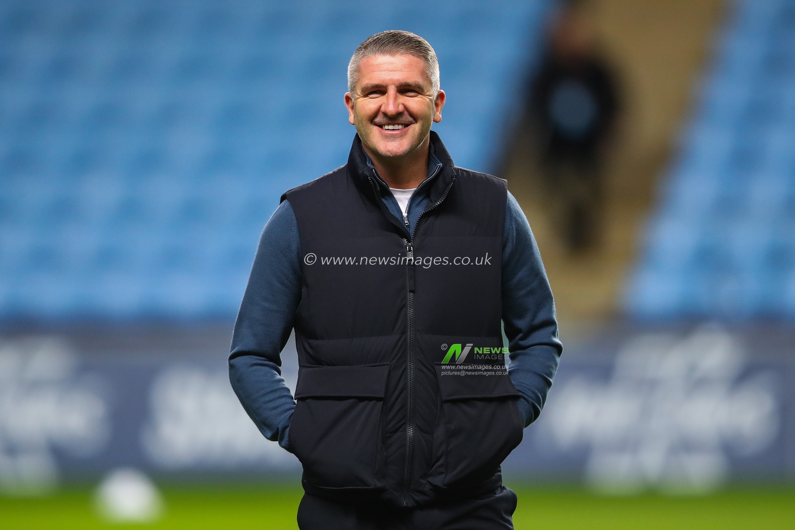 Ryan Lowe manager of Preston North End arrives ahead of the Sky Bet Championship match Coventry City vs Preston North End at Coventry Building Society Arena, Coventry, United Kingdom, 23rd February 2024

(Photo by Gareth Evans/News Images)