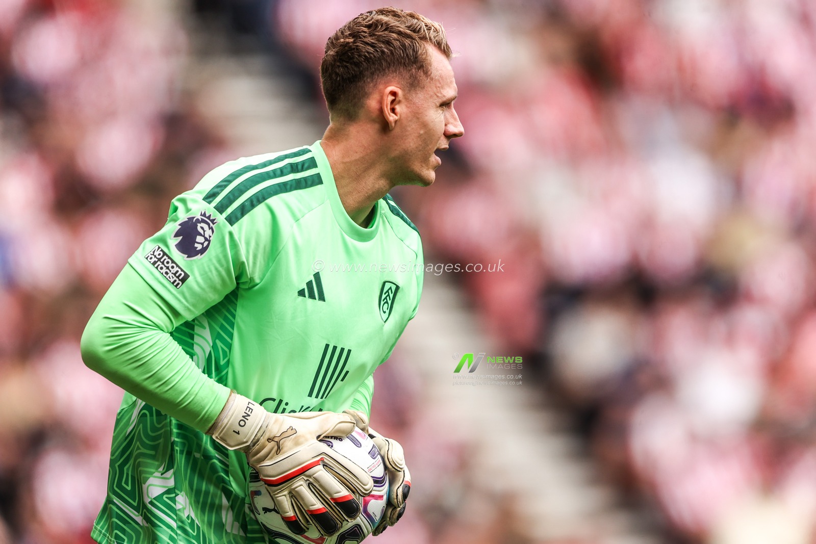 Fulham goalkeeper Bernd Leno during the Premier League match Sunderland vs Fulham at Stadium Of Light, Sunderland, United Kingdom on 30 August 2026

(Photo by Alfie Cosgrove/News Images)