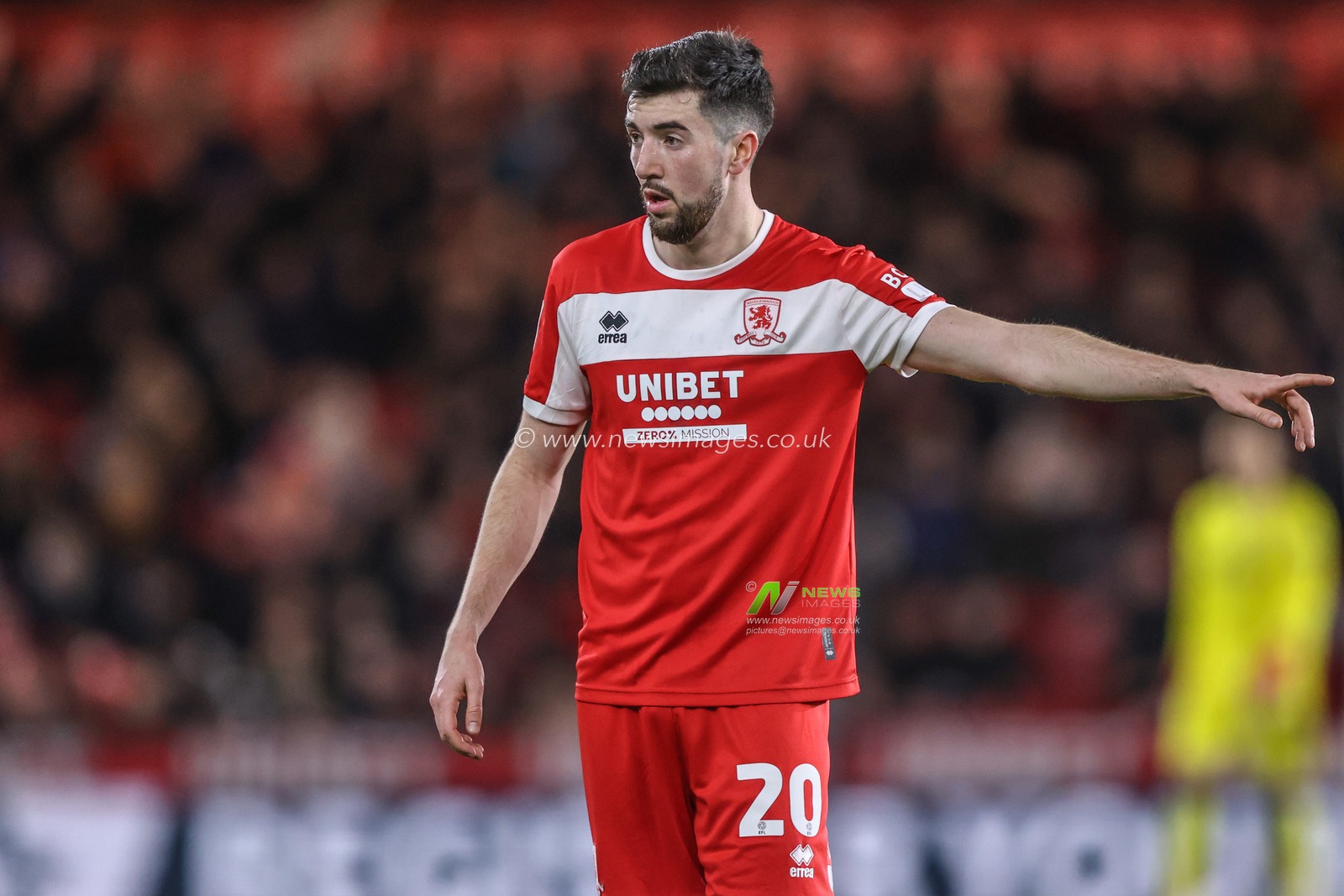 Finn Azaz of Middlesbrough gives his team instructions during the Sky Bet Championship match Middlesbrough vs Sunderland at Riverside Stadium, Middlesbrough, United Kingdom, 3rd February 2025

(Photo by Alfie Cosgrove/News Images)