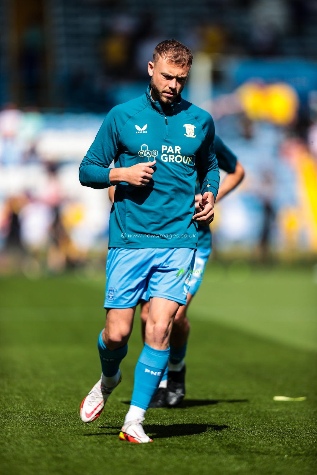Ryan Porteous of Preston North End in the pregame warmup session  during the Sky Bet Championship match Leeds United vs Preston North End at Elland Road, Leeds, United Kingdom, 12th April 2025

(Photo by Richard Bierton/News Images)