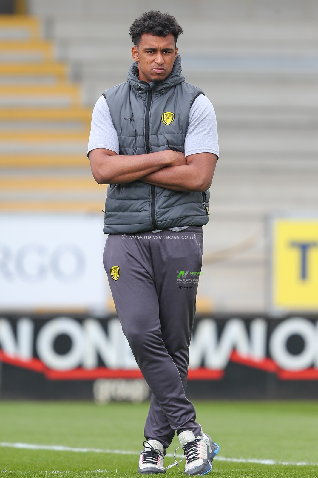 Jordan Amissah #24 of Burton Albion arrives ahead of the Sky Bet League 1 match Burton Albion vs Sheffield Wednesday at Pirelli Stadium, Burton upon Trent, United Kingdom, 15th April 2023

(Photo by Gareth Evans/News Images)