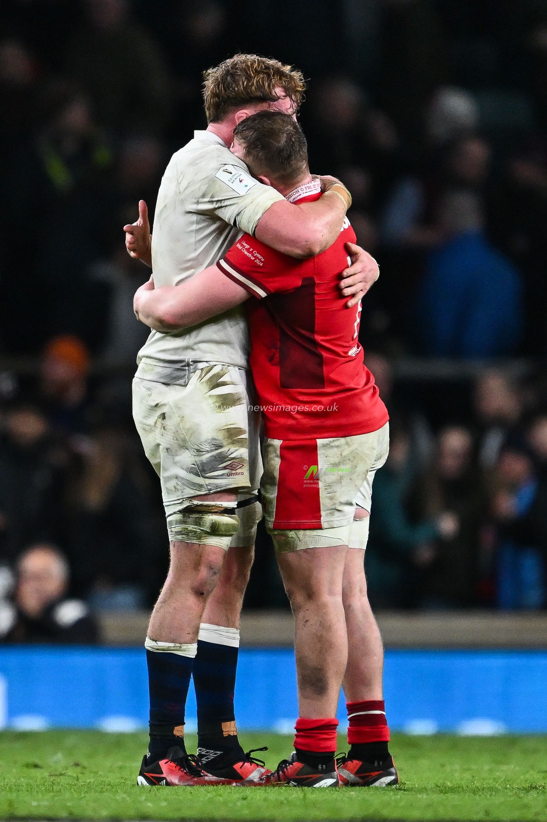 Club team mate Ollie Chessum of England and Tommy Reffell of Wales embrace at the end of the 2024 Guinness 6 Nations match England vs Wales at Twickenham Stadium, Twickenham, United Kingdom, 10th February 2024

(Photo by Craig Thomas/News Images)