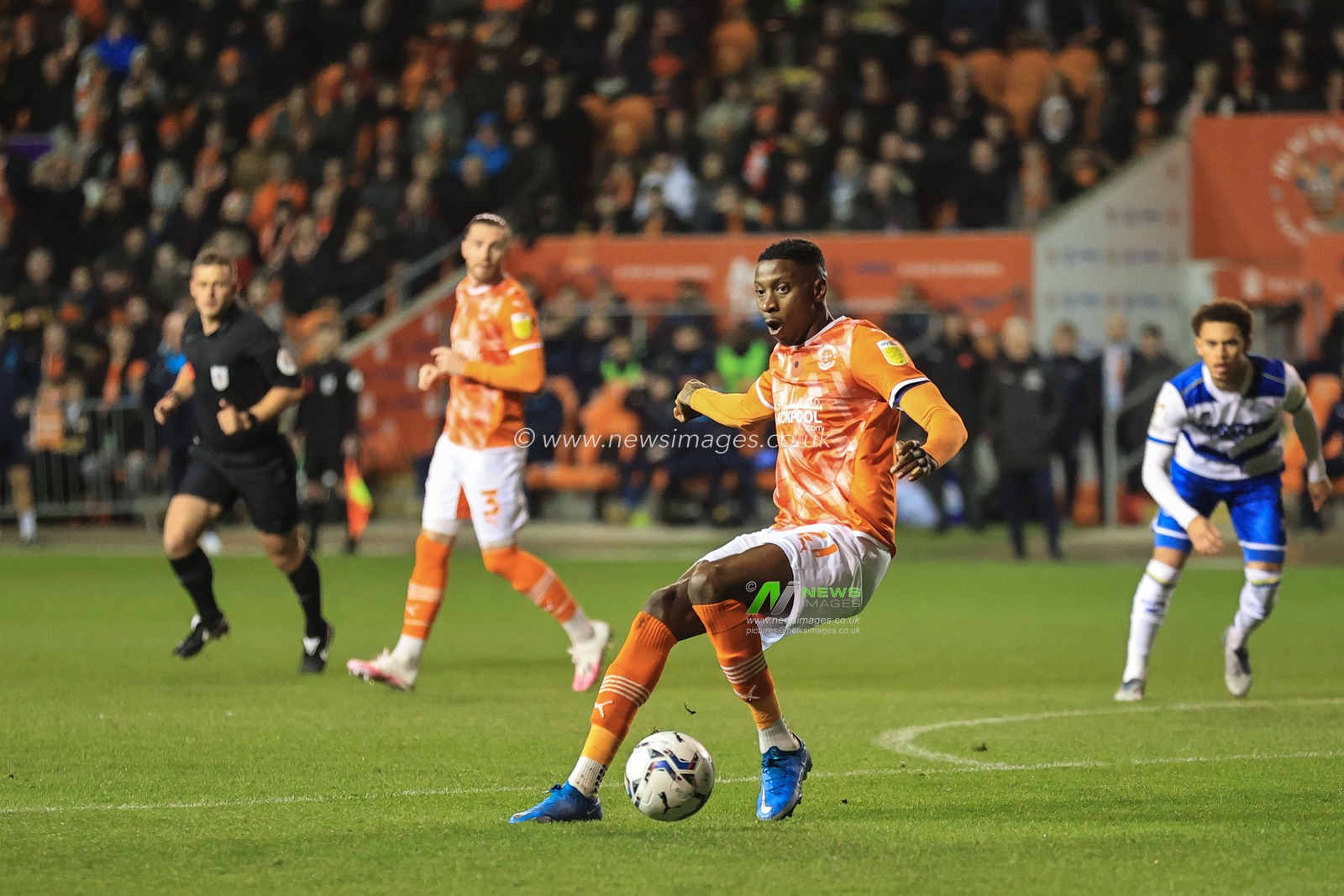 Marvin Ekpiteta #21 of Blackpool in action during the game