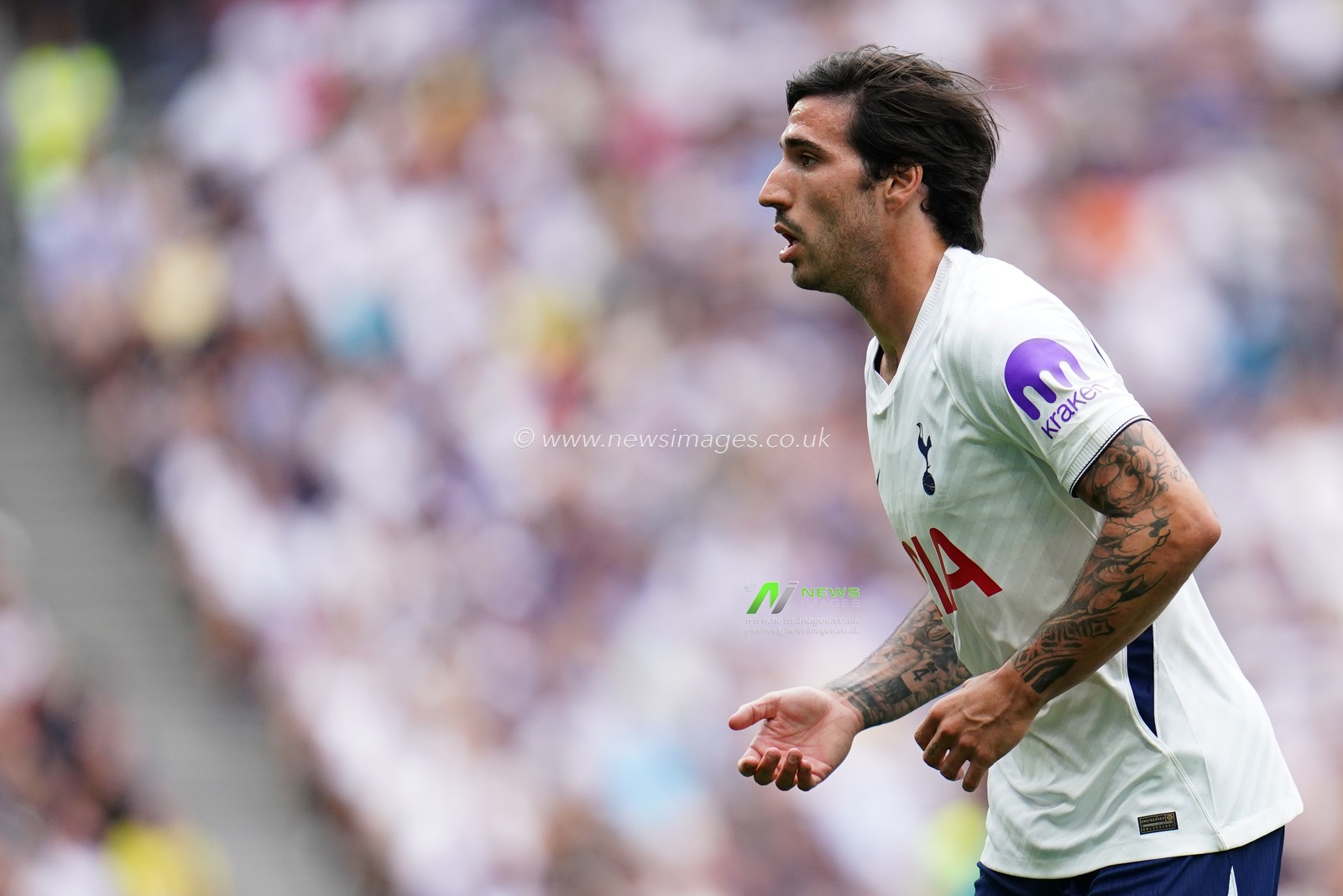 Sandro Tonali of Tottenham Hotspur during the pre-season friendly match Tottenham Hotspur vs Hoffenheim at Tottenham Hotspur Stadium, London, United Kingdom on 15 August 2026

(Photo by Harvey Murphy/News Images)