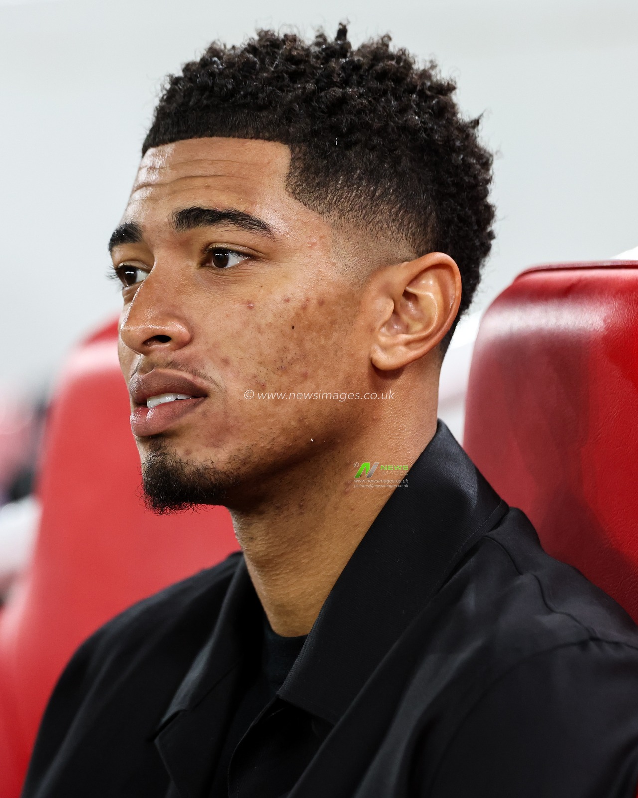 Jude Bellingham of Real Madrid arrives at Anfield prior to  the UEFA Champions League, League Phase MD5 Liverpool v Real Madrid at Anfield, Liverpool, United Kingdom, 27th November 2024

(Photo by Mark Cosgrove/News Images)