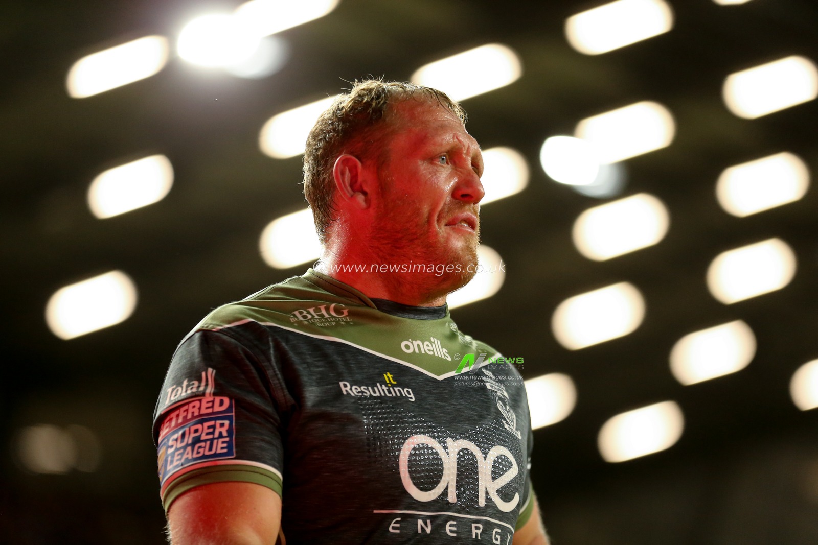 13th September 2019 , Emerald Headingley Stadium, England; Betfred Super League Rugby , Round 29, Leeds Rhinos vs Warrington Wolves ;  Ben Westwood (34) of Warrington Wolves.

Credit: Steve Gaunt/News Images