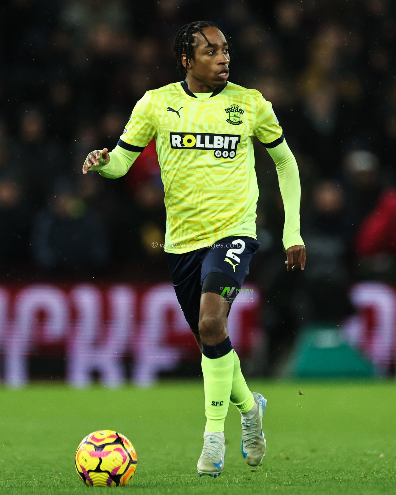 Kyle Walker-Peters of Southampton in action during the Premier League match Aston Villa vs Southampton at Villa Park, Birmingham, United Kingdom, 7th December 2024

(Photo by Mark Cosgrove/News Images)
