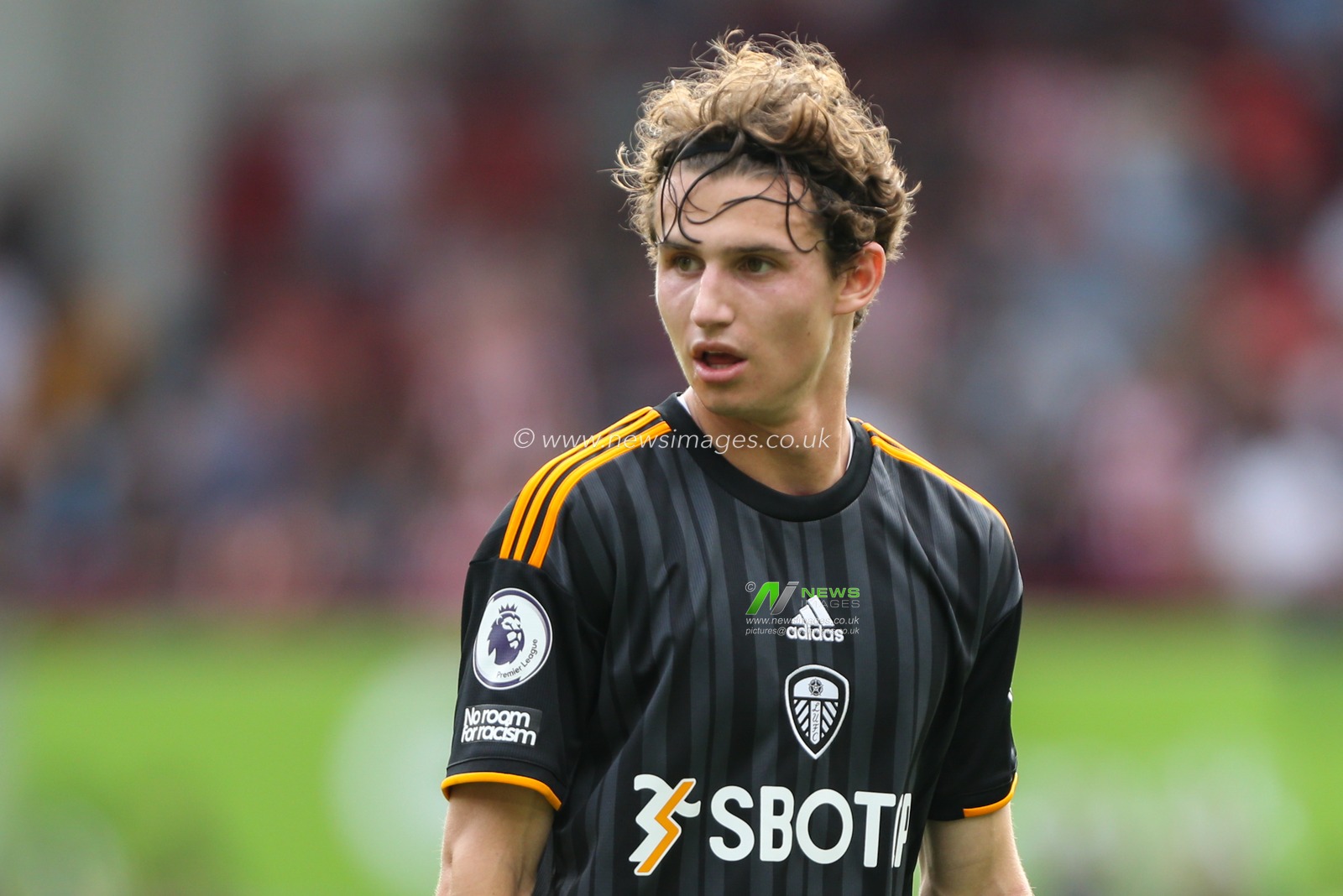 Brenden Aaronson #7 of Leeds United during the Premier League match Brentford vs Leeds United at Brentford Community Stadium, London, United Kingdom, 3rd September 2022

(Photo by Arron Gent/News Images)