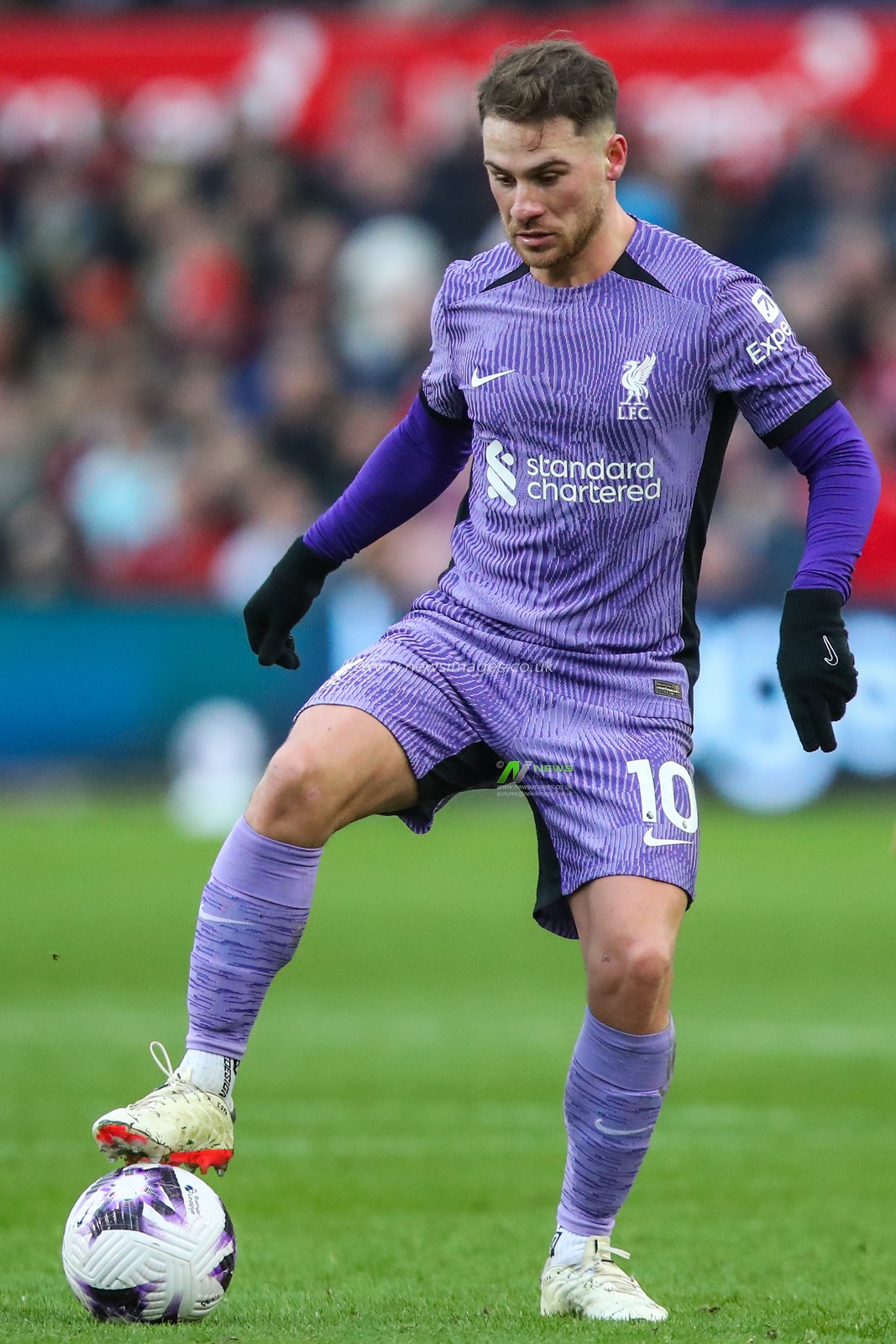 Alexis Mac Allister of Liverpool in action during the Premier League match Nottingham Forest vs Liverpool at City Ground, Nottingham, United Kingdom, 2nd March 2024

(Photo by Gareth Evans/News Images)
