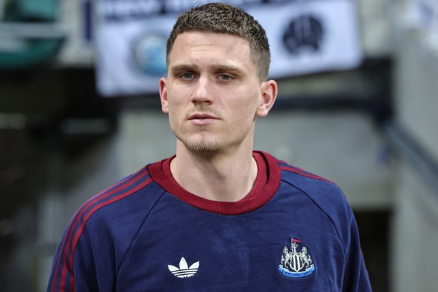 Sven Botman of Newcastle Untied arrives during the UEFA Champions League Last 16 match Newcastle Untied vs Barcelona at St. James's Park, Newcastle, United Kingdom on 10 March 2026

(Photo by Mark Cosgrove/News Images)