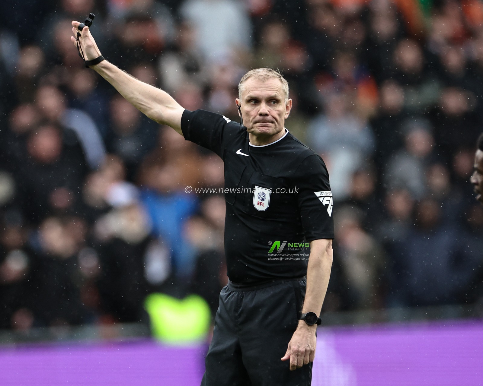 Referee Graham Scott halts play during the Sky Bet League 1 match Blackpool vs Bolton Wanderers at Bloomfield Road, Blackpool, United Kingdom, 29th March 2025

(Photo by Mark Cosgrove/News Images)