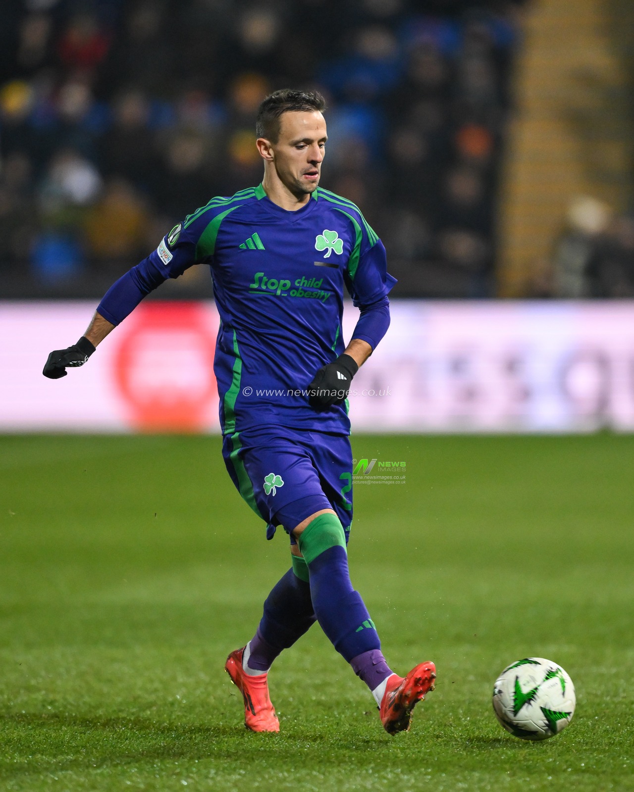 Nemanja Maksimovic of Panathinaikos passes the ball during the UEFA Conference League - League Stage The New Saints v Panathinaikos at Croud Meadow, Shrewsbury, United Kingdom, 12th December 2024

(Photo by Craig Thomas/News Images)