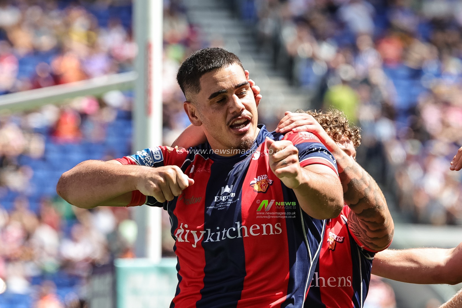 Betfred Super League Magic Weekend Wakefield Trinity v Castleford Tigers