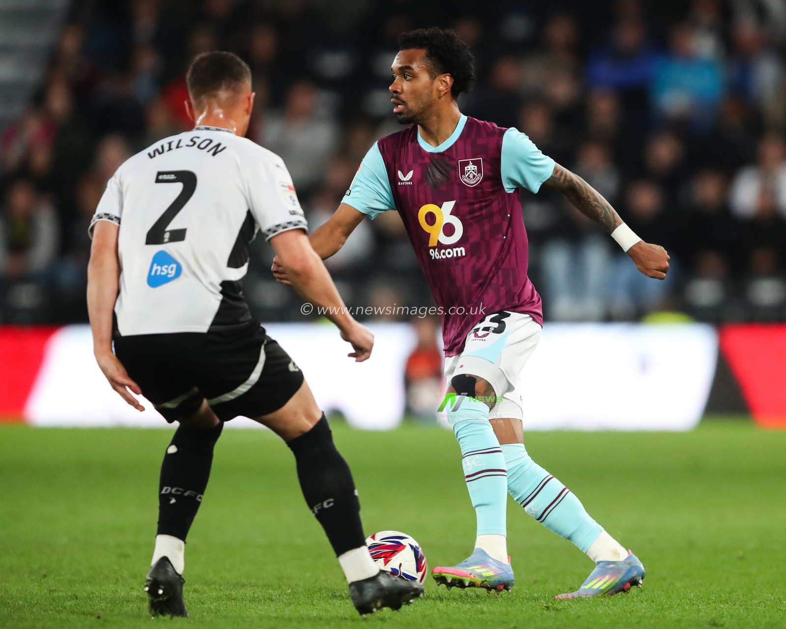 Lucas Pires of Burnley in action during the Sky Bet Championship match Derby County vs Burnley at Pride Park Stadium, Derby, United Kingdom, 8th April 2025

(Photo by Gareth Evans/News Images)