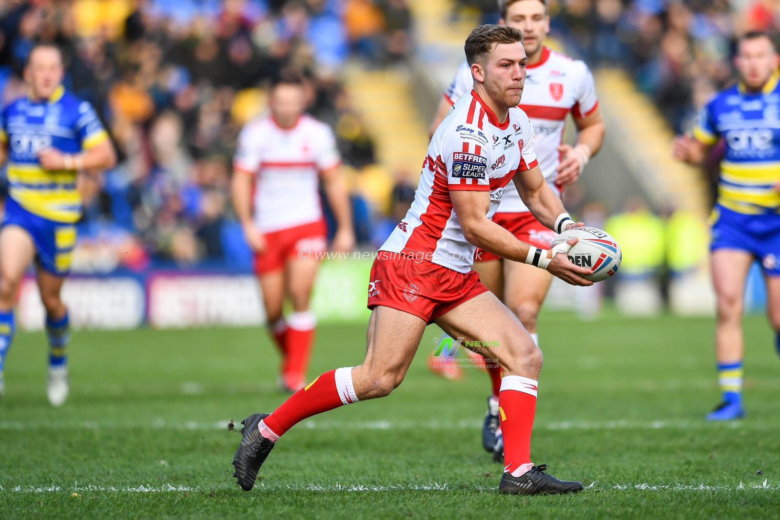 9th February 2019 , Halliwell Jones Stadium, Warrington, England;  Betfred Super League, Round 2, Warrington Wolves vs Hull KR  ; Chris Atkin (17) of Hull KR in action 

Credit: Craig Thomas/News Images