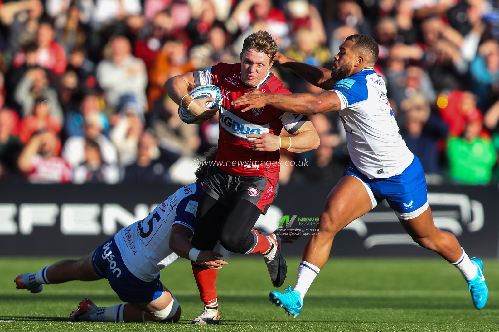 Ollie Thorley of Gloucester is tackled during the Gallagher Premiership match Gloucester Rugby vs Bath Rugby at Kingsholm Stadium , Gloucester, United Kingdom, 12th October 2024

(Photo by Gareth Evans/News Images)