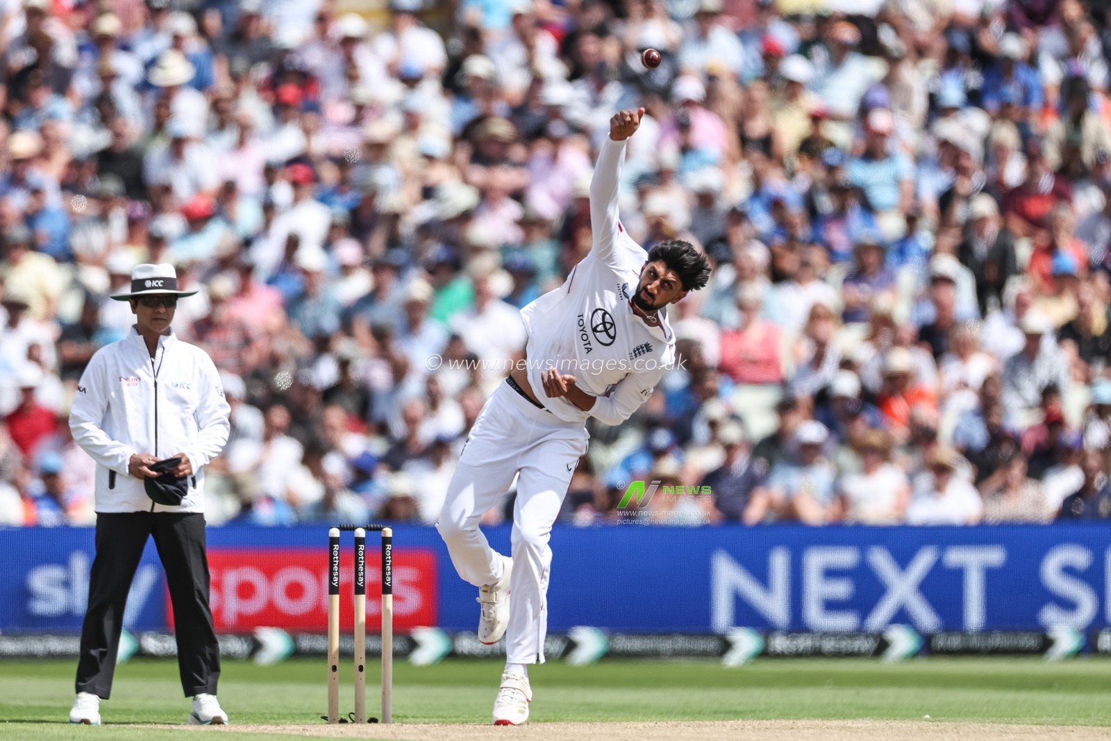 Shoaib Bashir of England delivers the ball during the 2nd Rothesay Test Match day 2 England vs India at Edgbaston, Birmingham, United Kingdom, 3rd July 2025

(Photo by Mark Cosgrove/News Images)