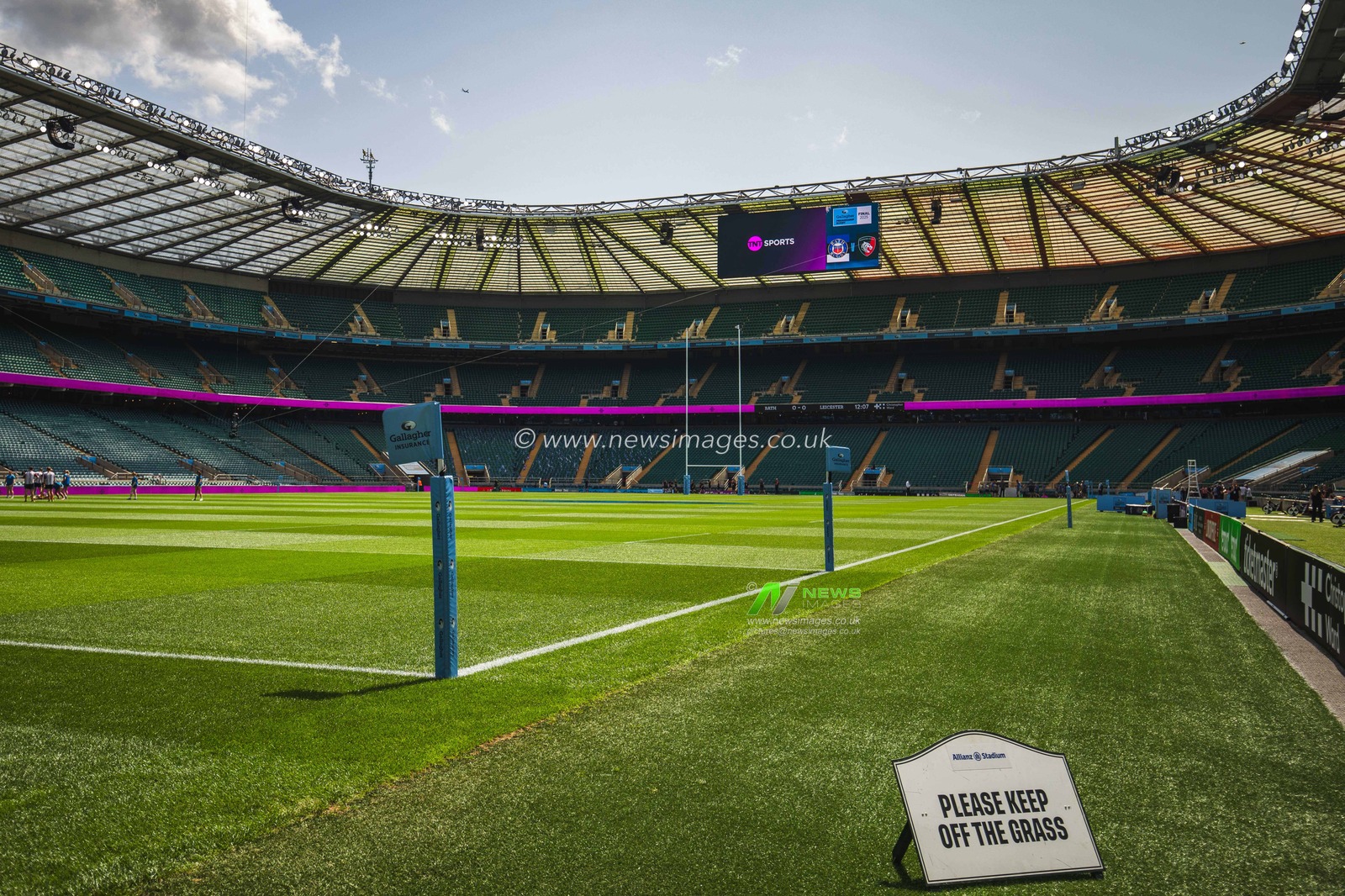 Twickenham Stadium in the build up to the Gallagher Premiership Play-off Final 2025 Bath Rugby v Leicester Tigers at Allianz Stadium, Twickenham, United Kingdom, 14th June 2025

(Photo by Craig Evans/News Images)