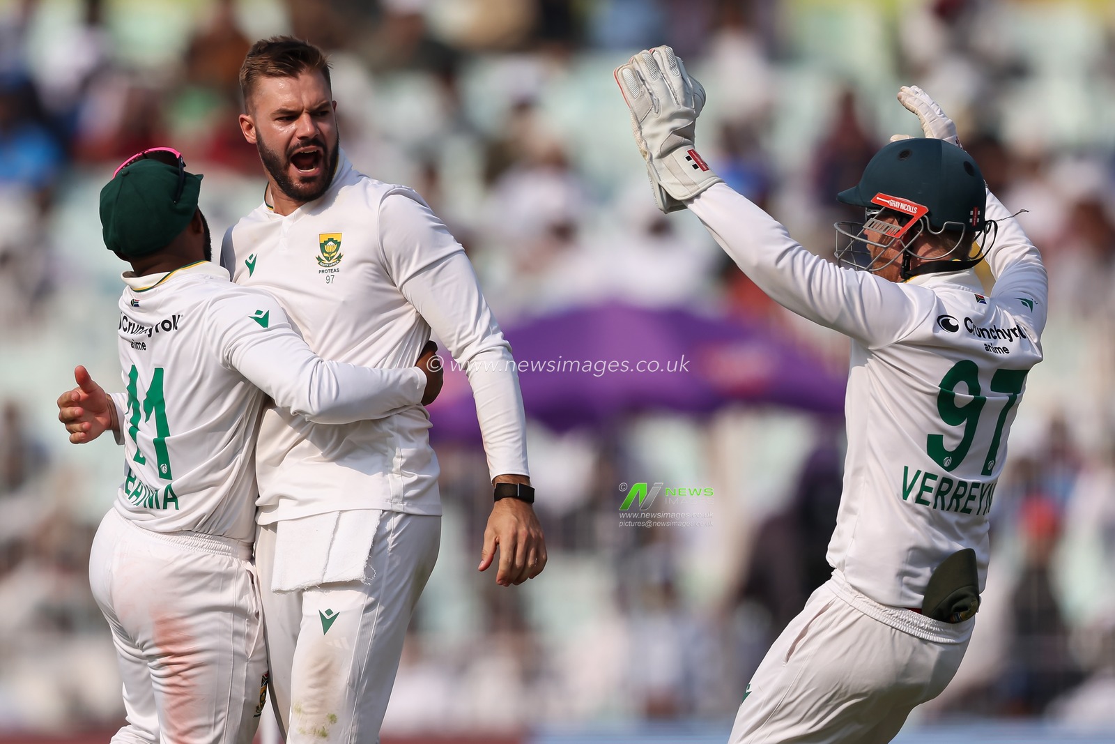 Aiden Markram of South Africa dismisses Washington Sundar of India and celebrates with Teamba Bavuma (Captain) of South Africa and Kyle Verreynne of South Africa  during the IDFC First Bank Test Day 3 match India vs South Africa at Eden Gardens, Kolkata, India, 16th November 2025

(Photo by Shubhajit Roy Karmakar/News Images)