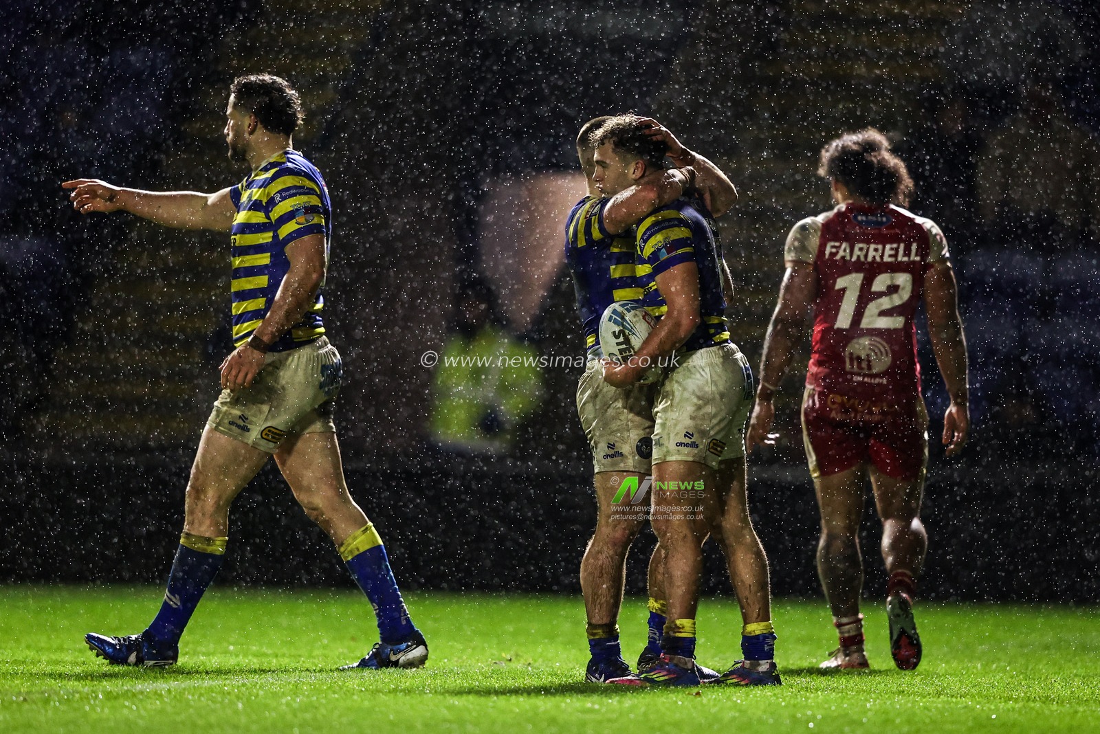 Cai Taylor-Wray of Warrington Wolves celebrates his try during the Betfred Challenge Cup match Warrington Wolves vs Sheffield Eagles at The Halliwell Jones Stadium, Warrington, United Kingdom on 06 February 2026

(Photo by Alfie Cosgrove/News Images)