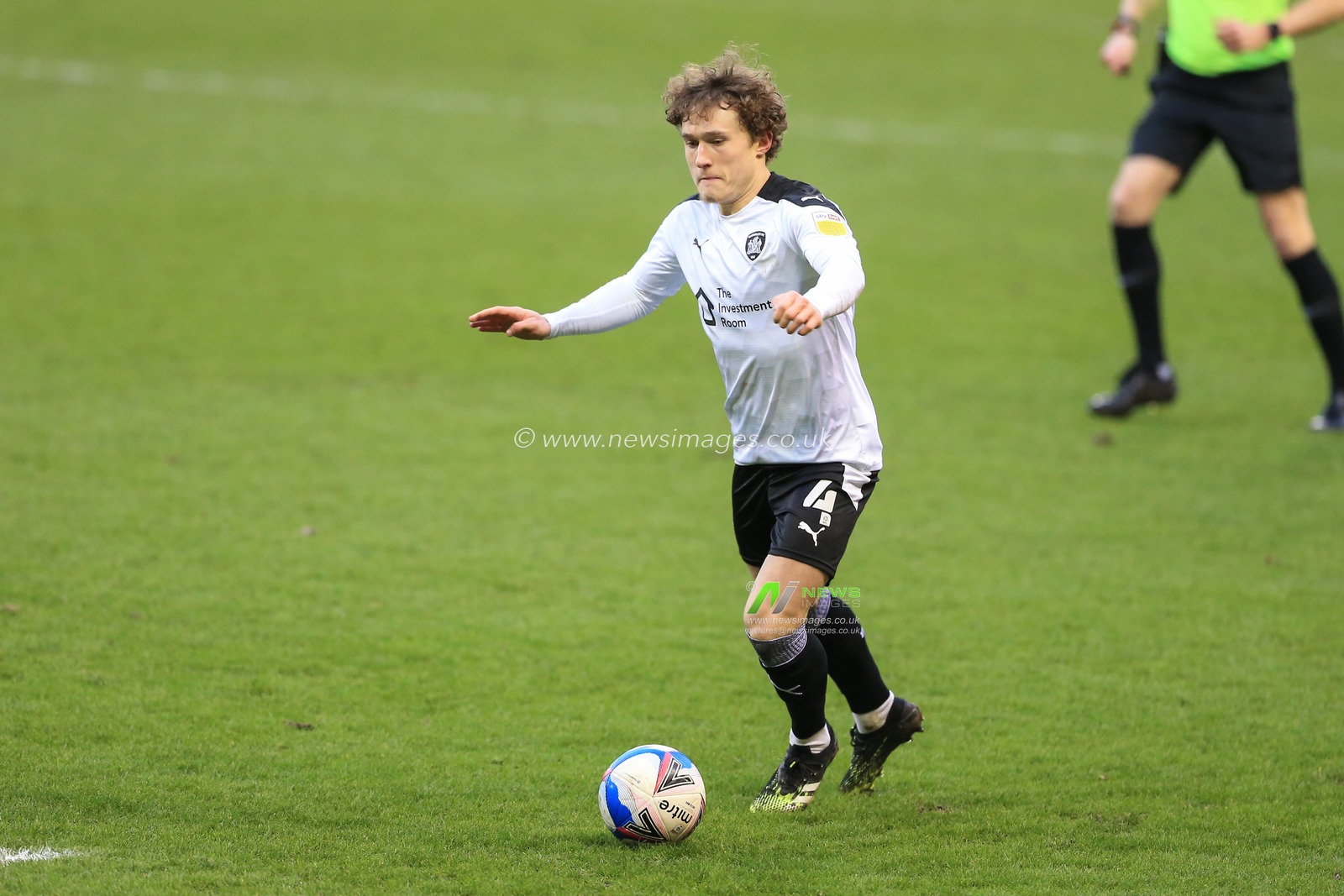 Callum Styles #4 of Barnsley in action during the game