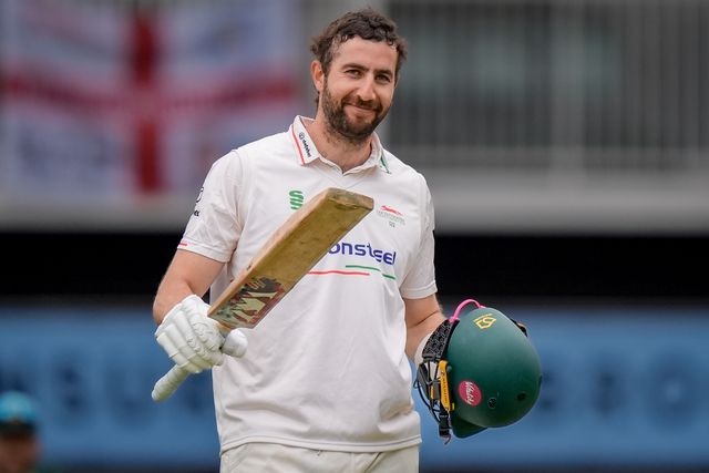 Stephen Eskinazi celebrates scoring his 100 as he reaches a century during the County Championship Division One day 3 Leicestershire vs Nottinghamshire at Grace Road, Leicester, United Kingdom on 03 May 2026

(Photo by Maynard Manyowa/News Images)