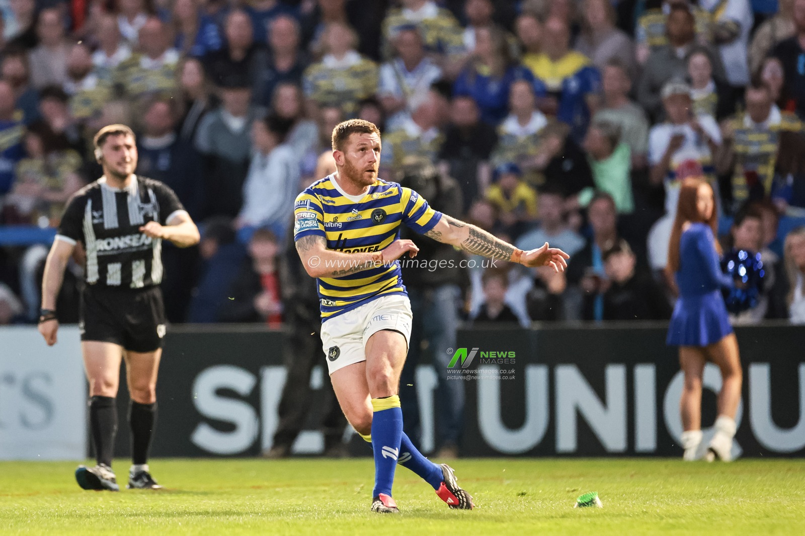 Marc Sneyd of Warrington Wolves in action during the Betfred Super League round 9 match Warrington Wolves vs Wigan Warriors at The Halliwell Jones Stadium, Warrington, United Kingdom on 24 April 2026

(Photo by Mark Cosgrove/News Images)
