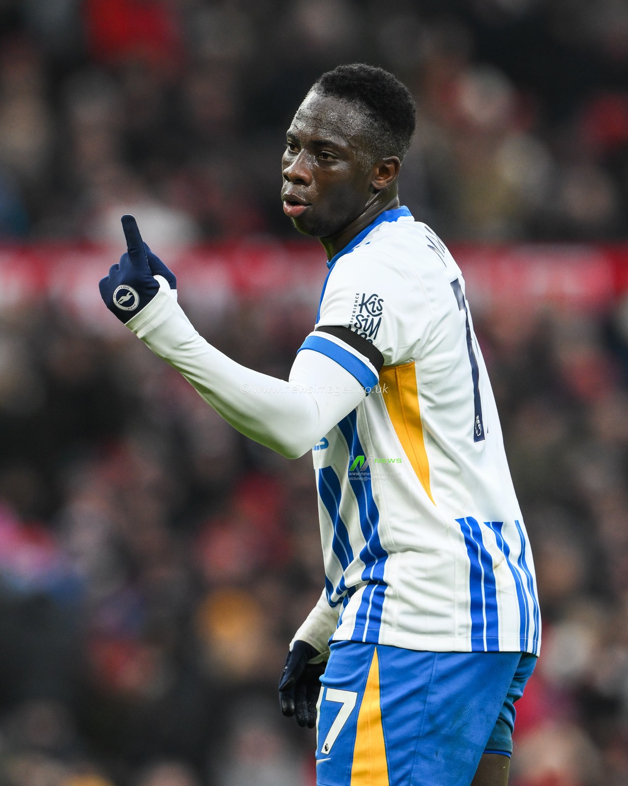 Yankuba Minteh of Brighton & Hove Albion reacts to Referee Peter Bankes during the Premier League match Manchester United vs Brighton and Hove Albion at Old Trafford, Manchester, United Kingdom, 19th January 2025

(Photo by Craig Thomas/News Images)