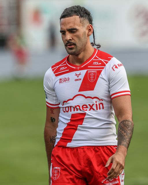 Tyrone May of Hull KR during pre-game warm up during the Betfred Super League round 16 match Hull KR vs Wakefield Trinity at Sewell Group Craven Park, Kingston upon Hull, United Kingdom, 27th June 2025

(Photo by Alfie Cosgrove/News Images)