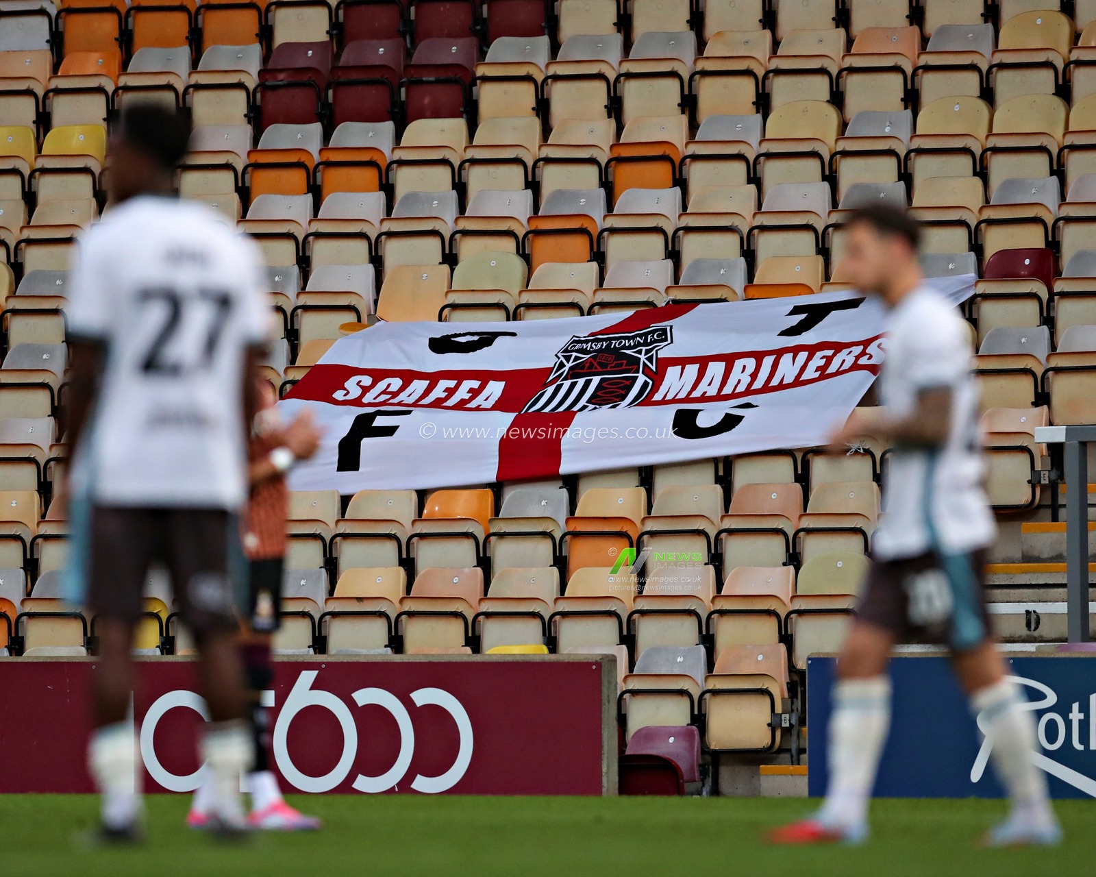 A Grimsby flag during the The Vertu Trophy match Bradford City vs Grimsby Town at University of Bradford Stadium, Bradford, United Kingdom, 2nd September 2025(Photo by Sam Eaden/News Images)