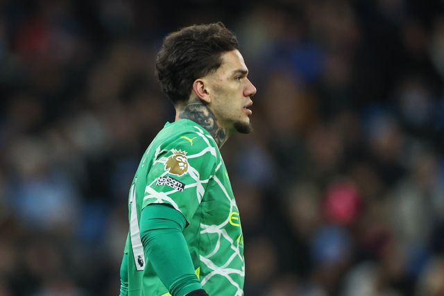 Ederson of Manchester City during the Premier League match Manchester City vs Chelsea at Etihad Stadium, Manchester, United Kingdom, 25th January 2025

(Photo by Mark Cosgrove/News Images)