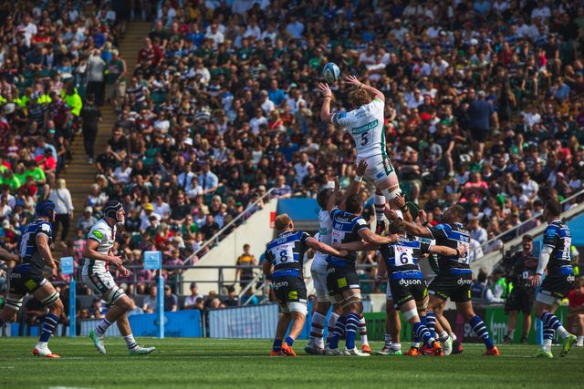 Leicester win a lineout with Ollie Chessum of Leicester Tigers during the Gallagher Premiership Play-off Final 2025 Bath Rugby v Leicester Tigers at Allianz Stadium, Twickenham, United Kingdom, 14th June 2025

(Photo by Craig Evans/News Images)
