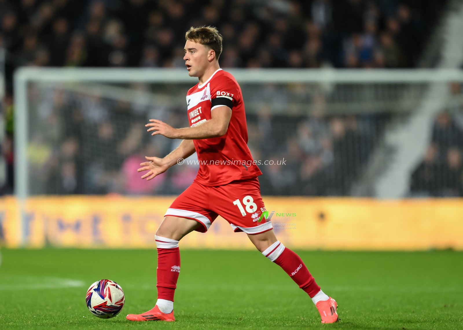 Aidan Morris of Middlesbrough in action during the Sky Bet Championship match West Bromwich Albion vs Middlesbrough at The Hawthorns, West Bromwich, United Kingdom, 1st October 2024

(Photo by Craig Thomas/News Images)