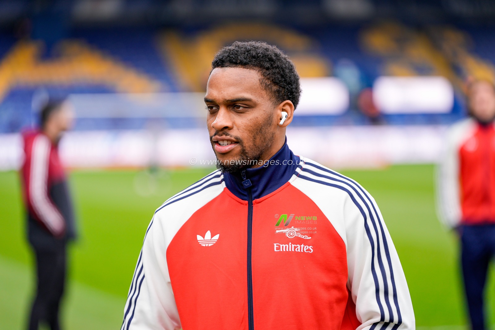 Jurrien Timber of Arsenal inspects the pitch prior to kick off during the Emirates FA Cup fifth round match Mansfield Town vs Arsenal at One Call Stadium, Mansfield, United Kingdom on 07 March 2026

(Photo by Maynard Manyowa/News Images)