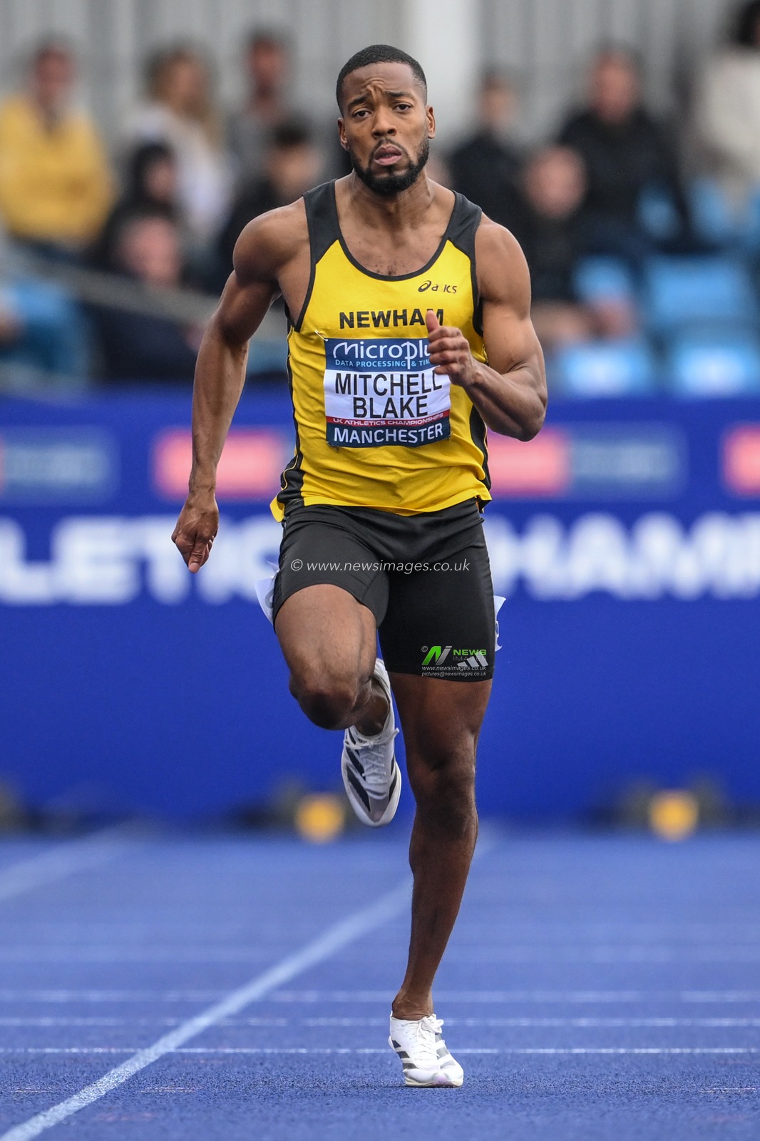 Nethaneel Mitchell-Blake in the mens 200m during the Microplus UK Athletics Championships Day 2 at Manchester Regional Arena, Manchester, United Kingdom, 30th June 2024

(Photo by Craig Thomas/News Images)