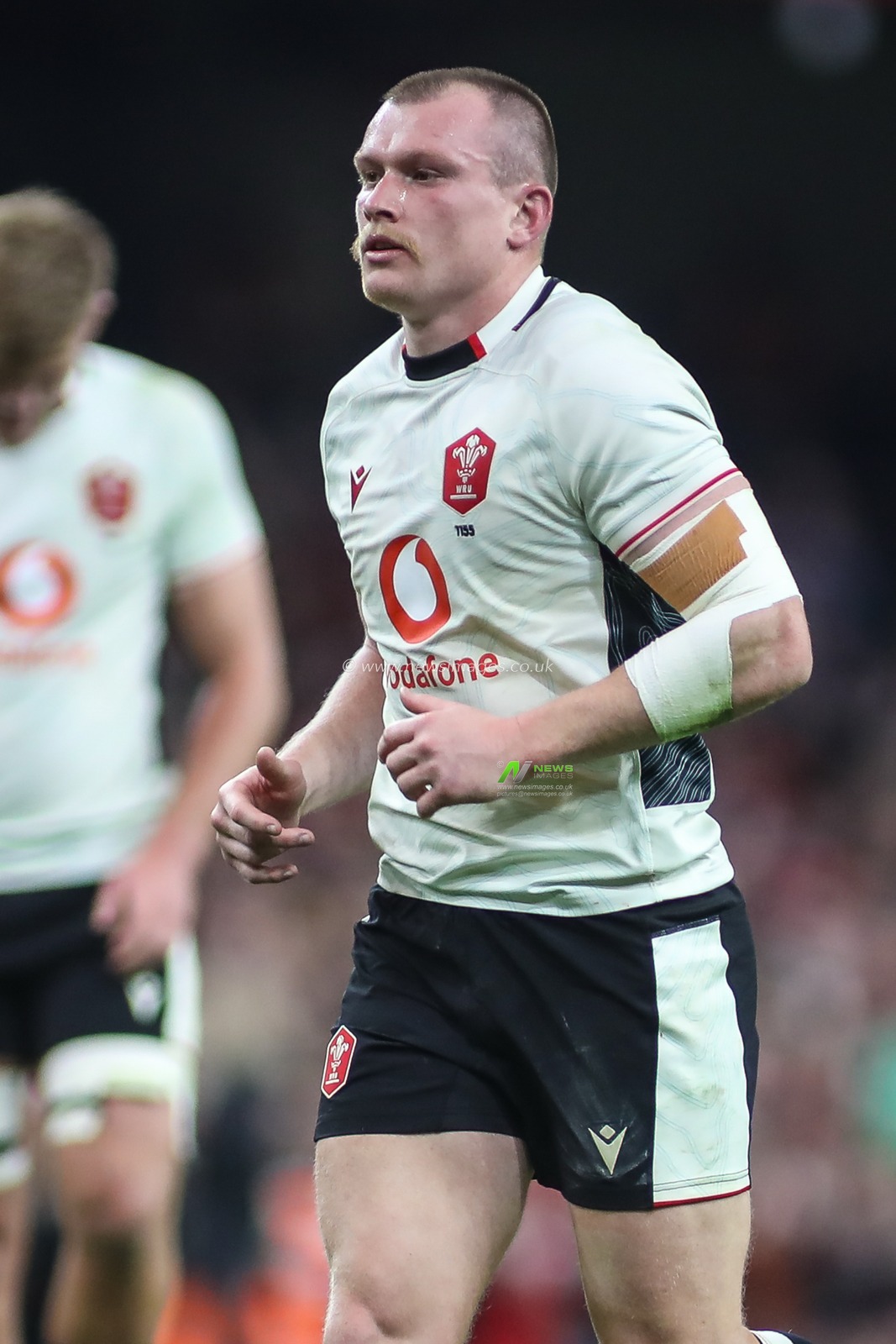 Nick Tompkins of Wales during the Quilter Nations Series 2025 match Wales vs Japan at Principality Stadium, Cardiff, United Kingdom, 15th November 2025

(Photo by Andrew Lewis/News Images)

*** GER AUT SUI OUT ***