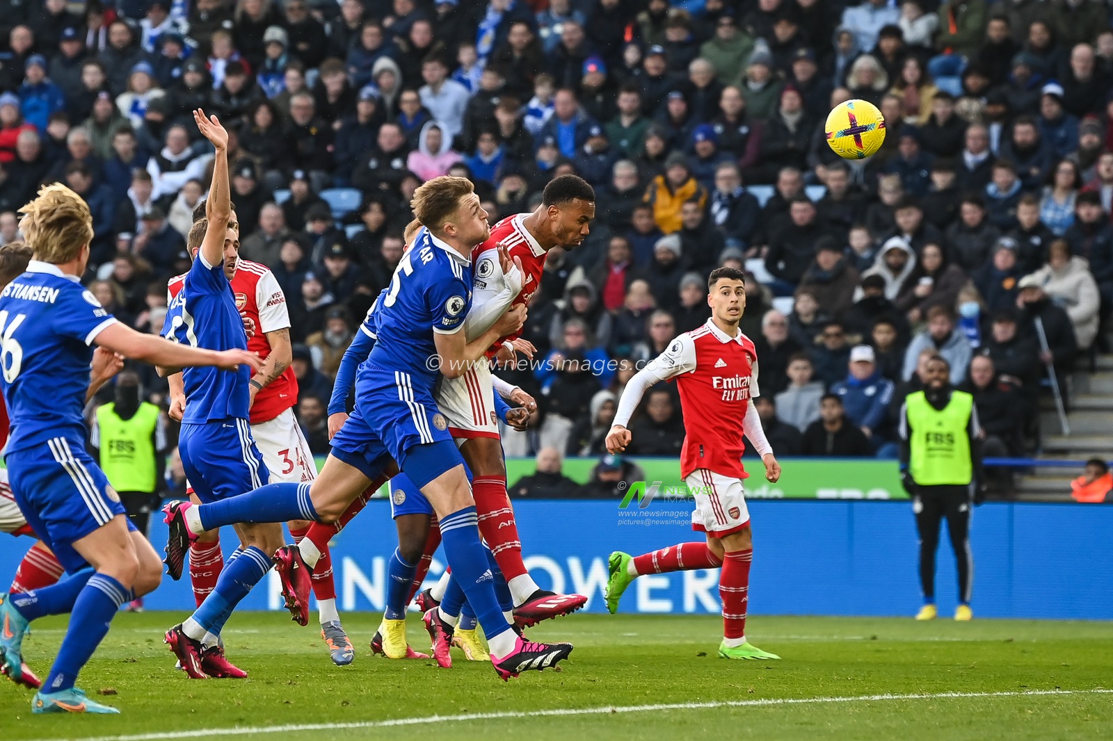 Gabriel #6 of Arsenal heads on goal during the Premier League match Leicester City vs Arsenal at King Power Stadium, Leicester, United Kingdom, 25th February 2023

(Photo by Craig Thomas/News Images)