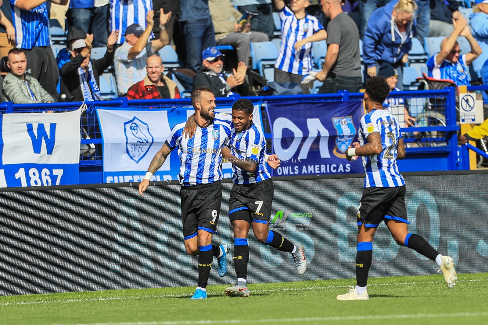 10th August 2019 , Hillsborough, Sheffield, England; Sky Bet Championship, Sheffield Wednesday vs Barnsley : Steven Fletcher (9) of Sheffield Wednesday celebrates his goal to make it 2-0

Credit: Mark Cosgrove/News Images,

English Football League images are subject to DataCo Licence