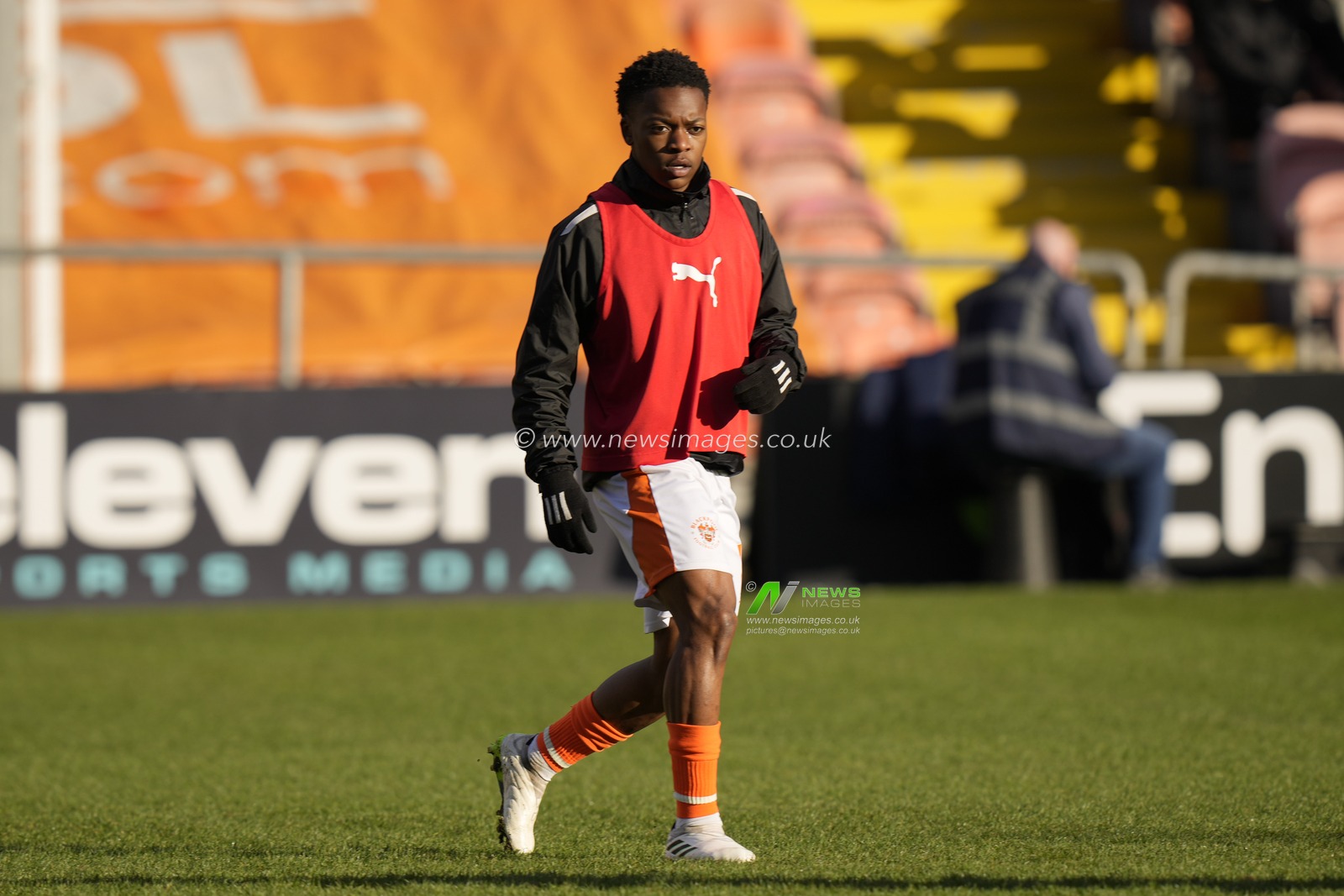 Karamoko DembÃ©lÃ© of Blackpool warms up before the Sky Bet League 1 match Blackpool vs Oxford United at Bloomfield Road, Blackpool, United Kingdom, 10th February 2024

(Photo by Steve Flynn/News Images)