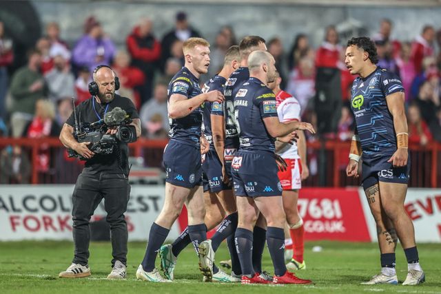Zach Eckersley of Wigan Warriors celebrates his try during the Betfred Super League Round 7 match Hull KR vs Wigan Warriors at Sewell Group Craven Park, Kingston upon Hull, United Kingdom, 11th April 2025

(Photo by Alfie Cosgrove/News Images)