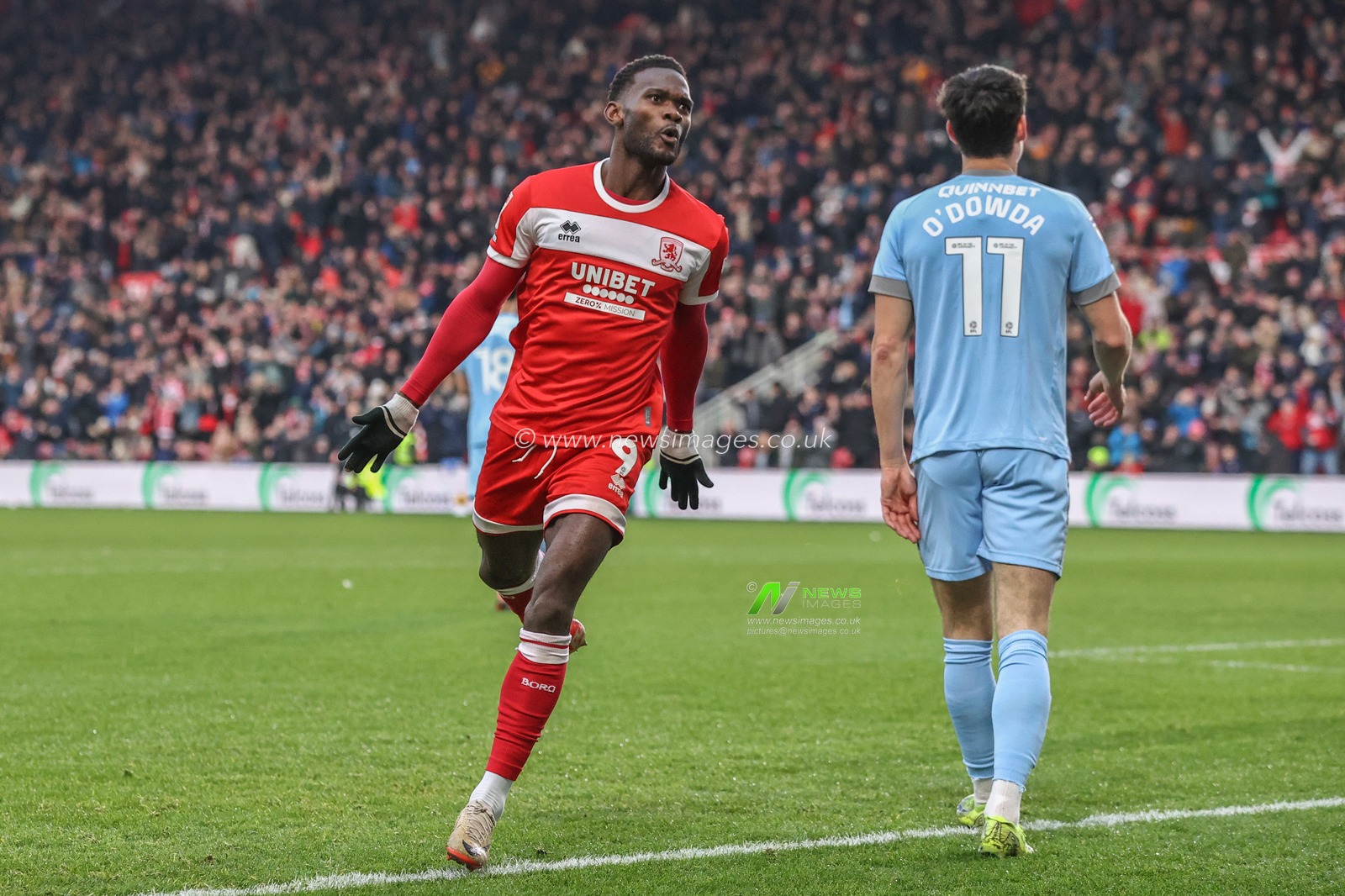 Emmanuel Latte Lath of Middlesbrough celebrates his goal to make it 1-0 during the Sky Bet Championship match Middlesbrough vs Cardiff City at Riverside Stadium, Middlesbrough, United Kingdom, 4th January 2025

(Photo by Alfie Cosgrove/News Images)