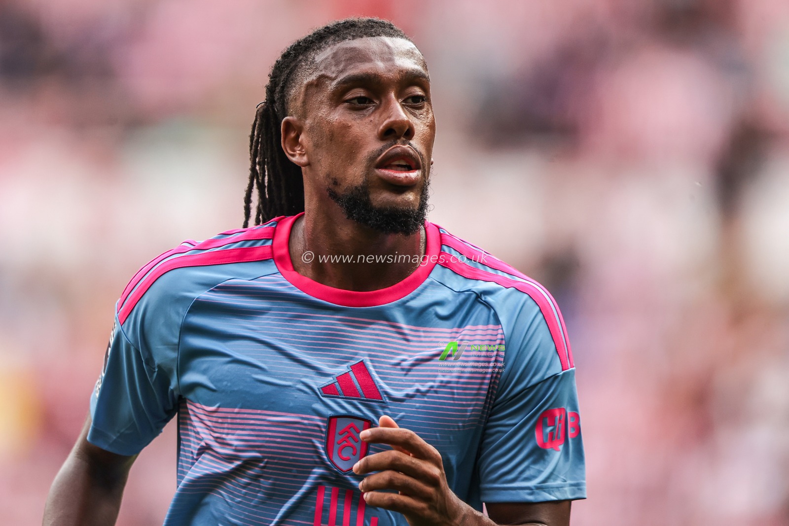 Alex Iwobi of Fulham during the Premier League match Sunderland vs Fulham at Stadium Of Light, Sunderland, United Kingdom on 30 August 2026

(Photo by Alfie Cosgrove/News Images)