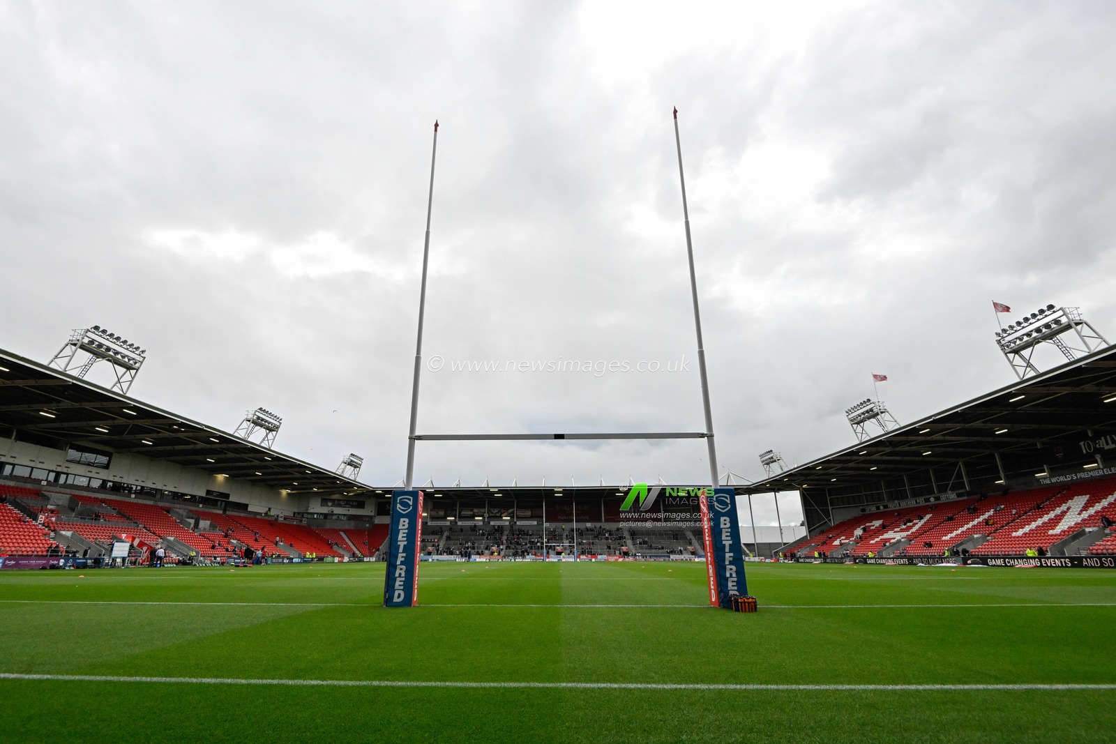 A general view of the Totally Wicked Stadium ahead of the Betfred Super League Round 21 match St Helens vs Salford Red Devils at Totally Wicked Stadium, St Helens, United Kingdom, 8th August 2024

(Photo by Cody Froggatt/News Images)