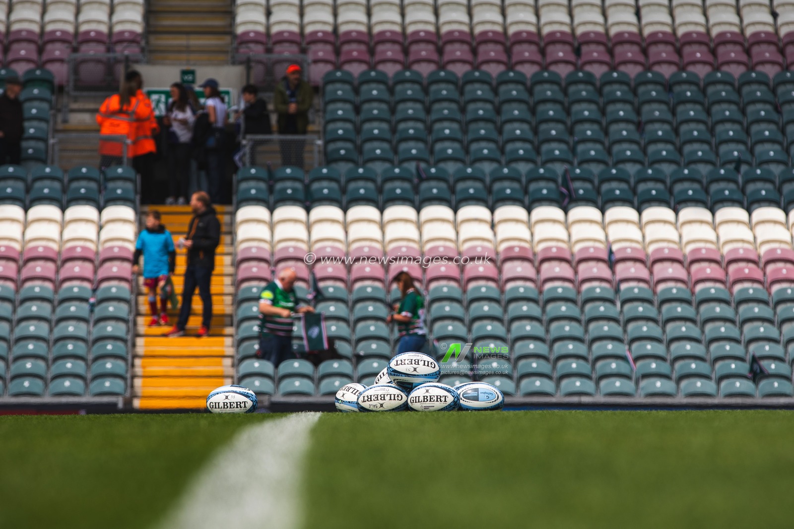 Match Balls before the Gallagher Premiership Play-off Semi-final Leicester Tigers vs Sale Sharks at Mattioli Woods Welford Road Stadium, Leicester, United Kingdom, 7th June 2025

(Photo by Craig Evans/News Images)