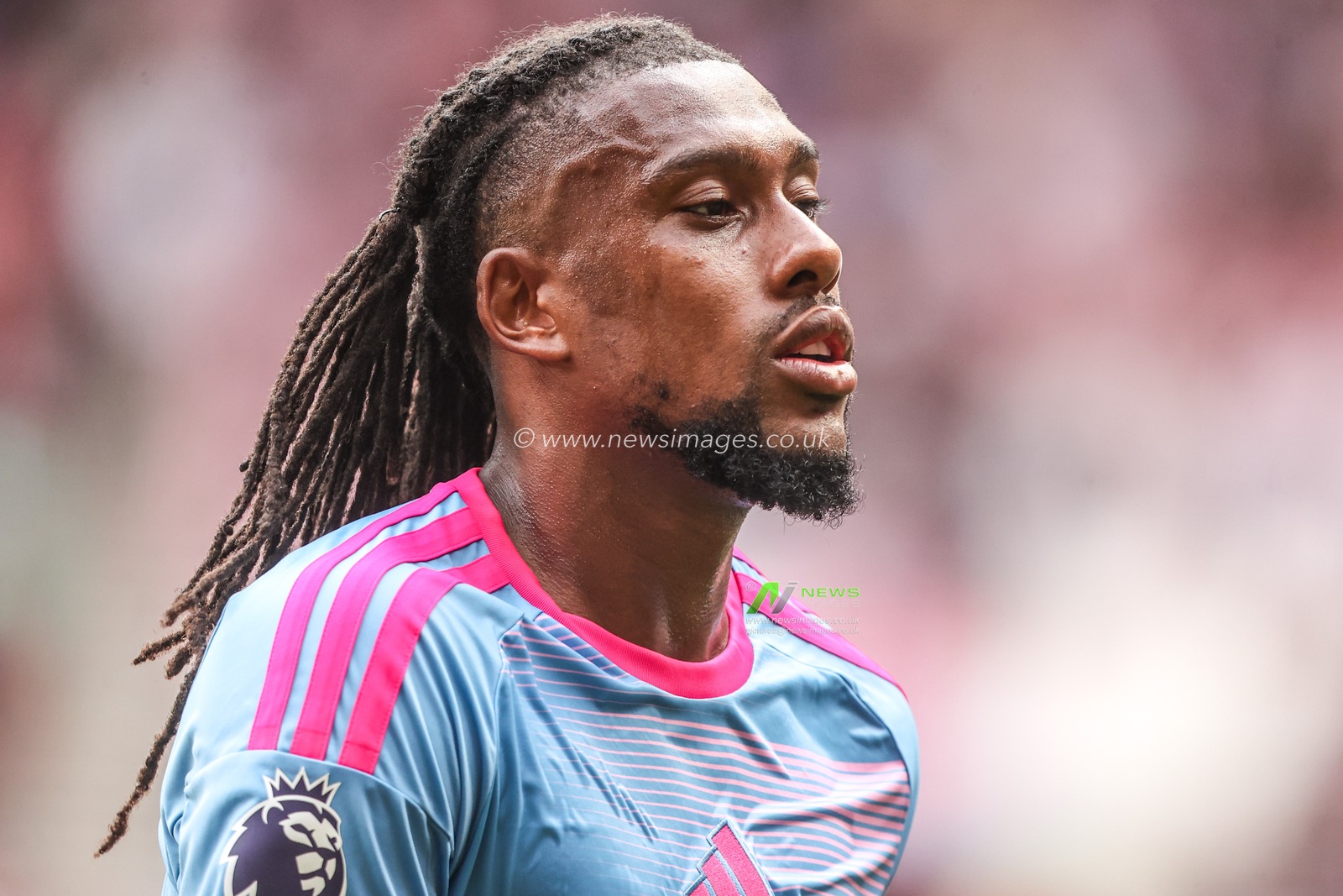 Alex Iwobi of Fulham during the Premier League match Sunderland vs Fulham at Stadium Of Light, Sunderland, United Kingdom on 30 August 2026

(Photo by Alfie Cosgrove/News Images)