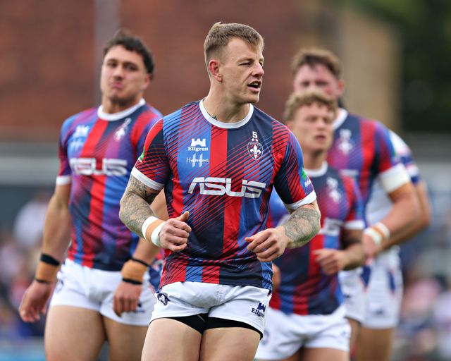 Betfred Super League Wakefield Trinity v Salford Red Devils