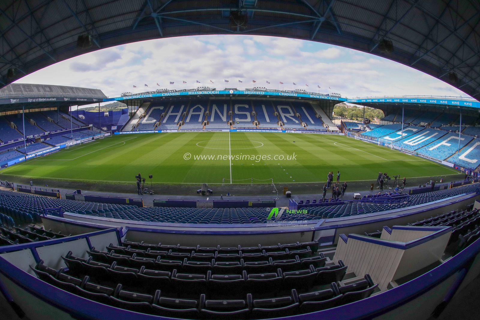 A general view of Hillsborough during the Sky Bet Championship match Sheffield Wednesday vs Southampton at Hillsborough, Sheffield, United Kingdom, 4th August 2023

(Photo by Alfie Cosgrove/News Images)