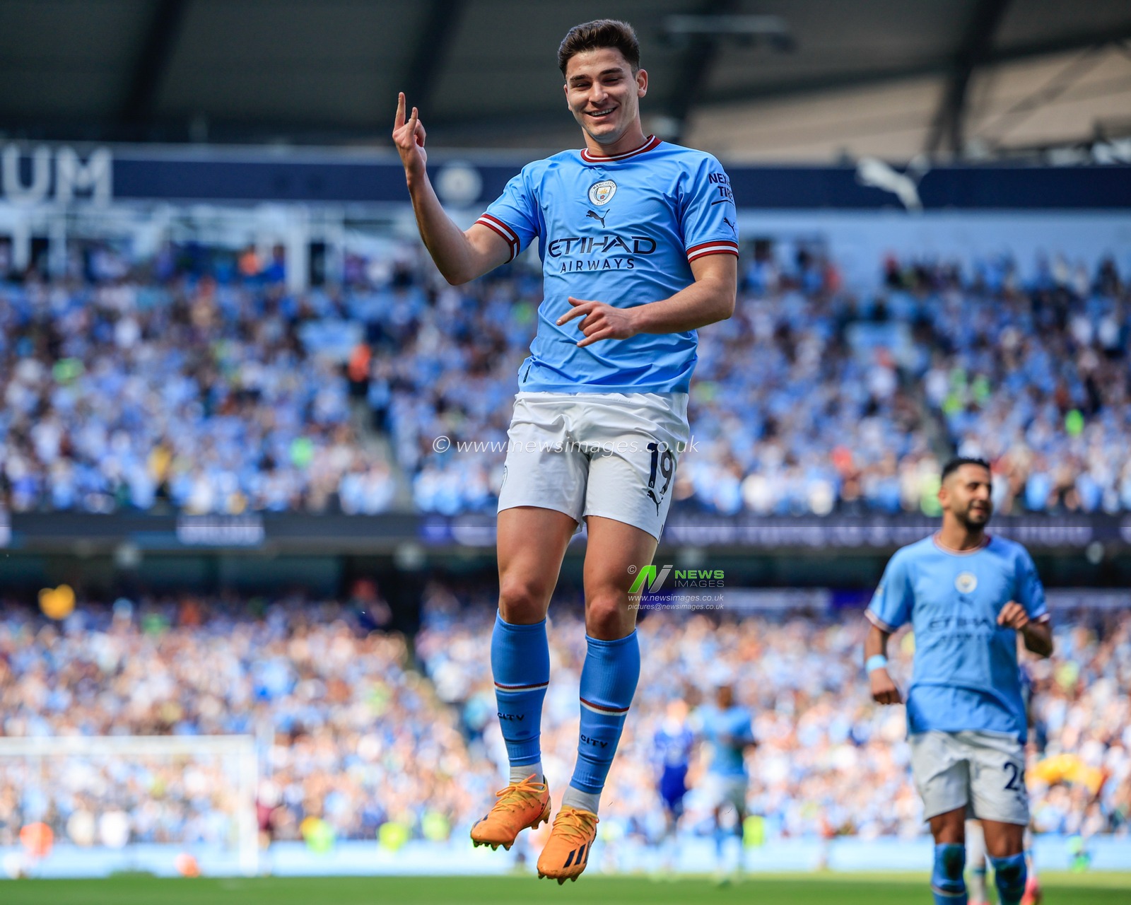 JuliÃ¡n Ãlvarez #19 of Manchester City celebrates his goal to make it 1-0 during the Premier League match Manchester City vs Chelsea at Etihad Stadium, Manchester, United Kingdom, 21st May 2023

(Photo by Conor Molloy/News Images)