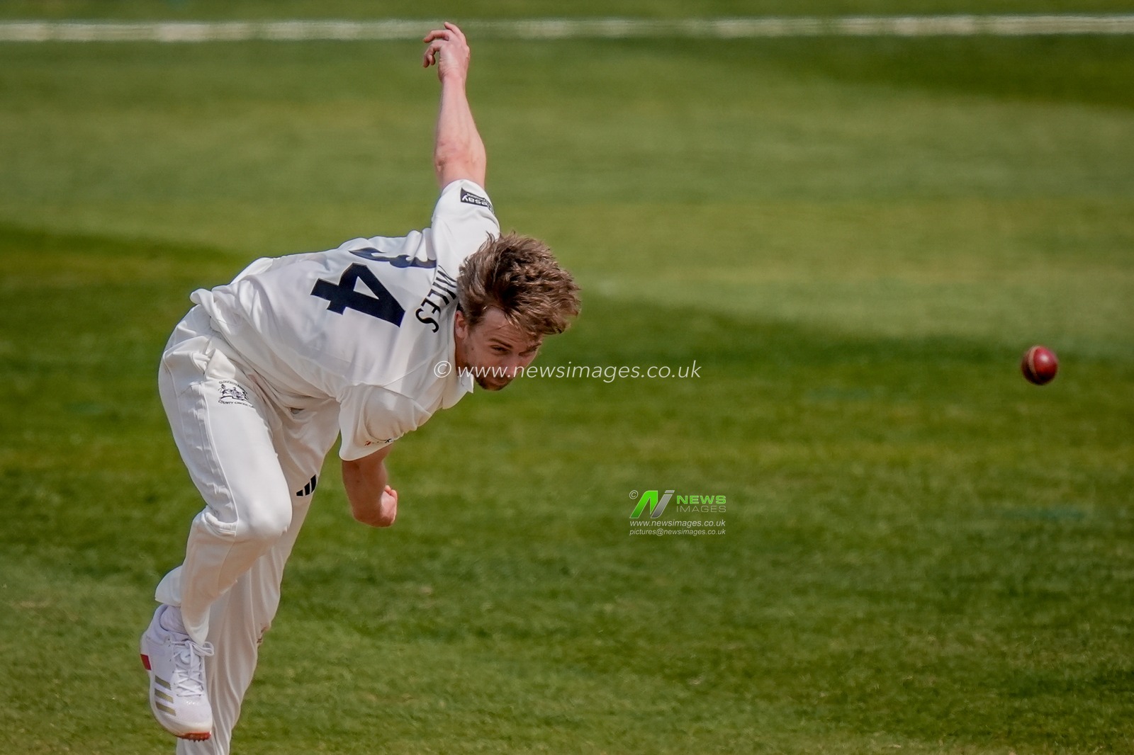 Craig Miles delivers the ball during the County Championship Division Two Derbyshire v Gloucestershire at The Central Co-Op County Ground, Derby, United Kingdom on 26 April 2026

(Photo by Maynard Manyowa/News Images)